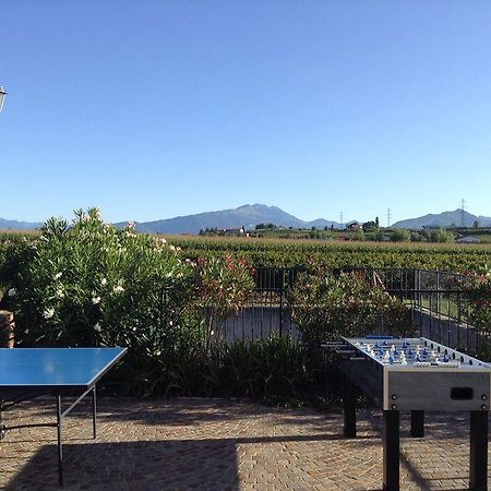 Agriturismo Anna Caterina Hotel กัสเตลนูโอโว เดล การ์ดา ภายนอก รูปภาพ