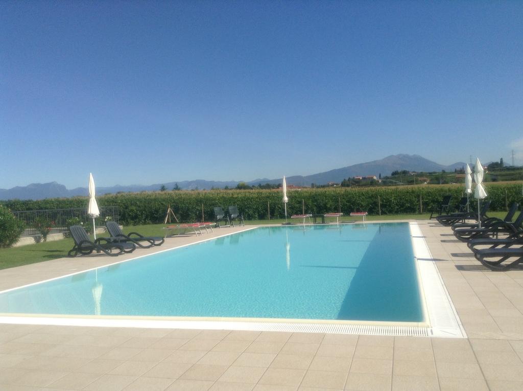 Agriturismo Anna Caterina Hotel กัสเตลนูโอโว เดล การ์ดา ห้อง รูปภาพ