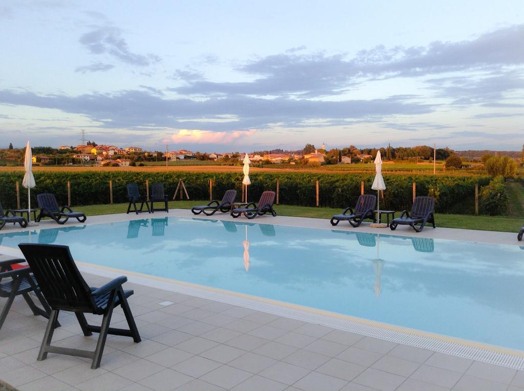Agriturismo Anna Caterina Hotel กัสเตลนูโอโว เดล การ์ดา ห้อง รูปภาพ